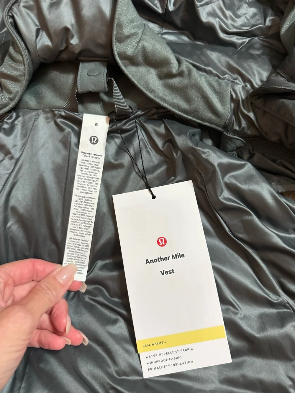 lululemon athletica sleeveless insulated